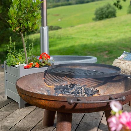 Tilbury Shepherd Huts With Hot Tubs Plus Holiday Cottages West Bagborough Dış mekan fotoğraf