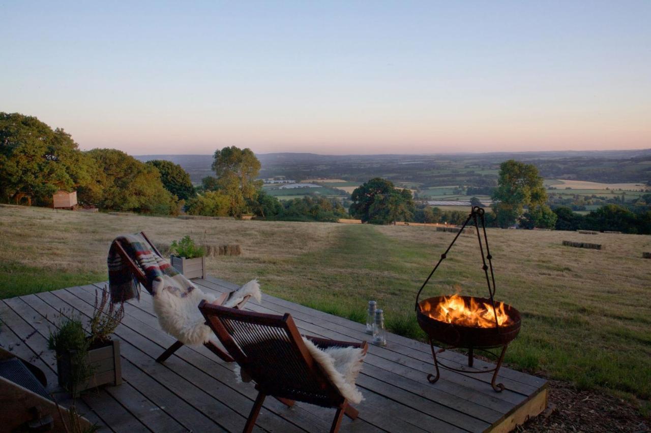 Tilbury Shepherd Huts With Hot Tubs Plus Holiday Cottages West Bagborough Dış mekan fotoğraf