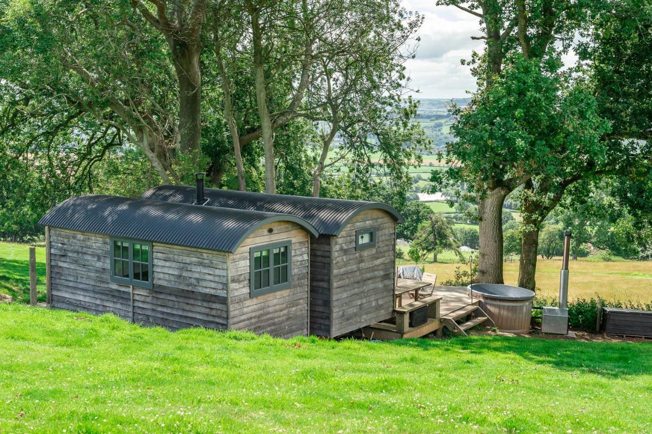Tilbury Shepherd Huts With Hot Tubs Plus Holiday Cottages West Bagborough Dış mekan fotoğraf