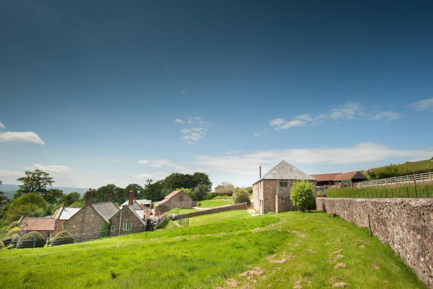 Tilbury Shepherd Huts With Hot Tubs Plus Holiday Cottages West Bagborough Dış mekan fotoğraf
