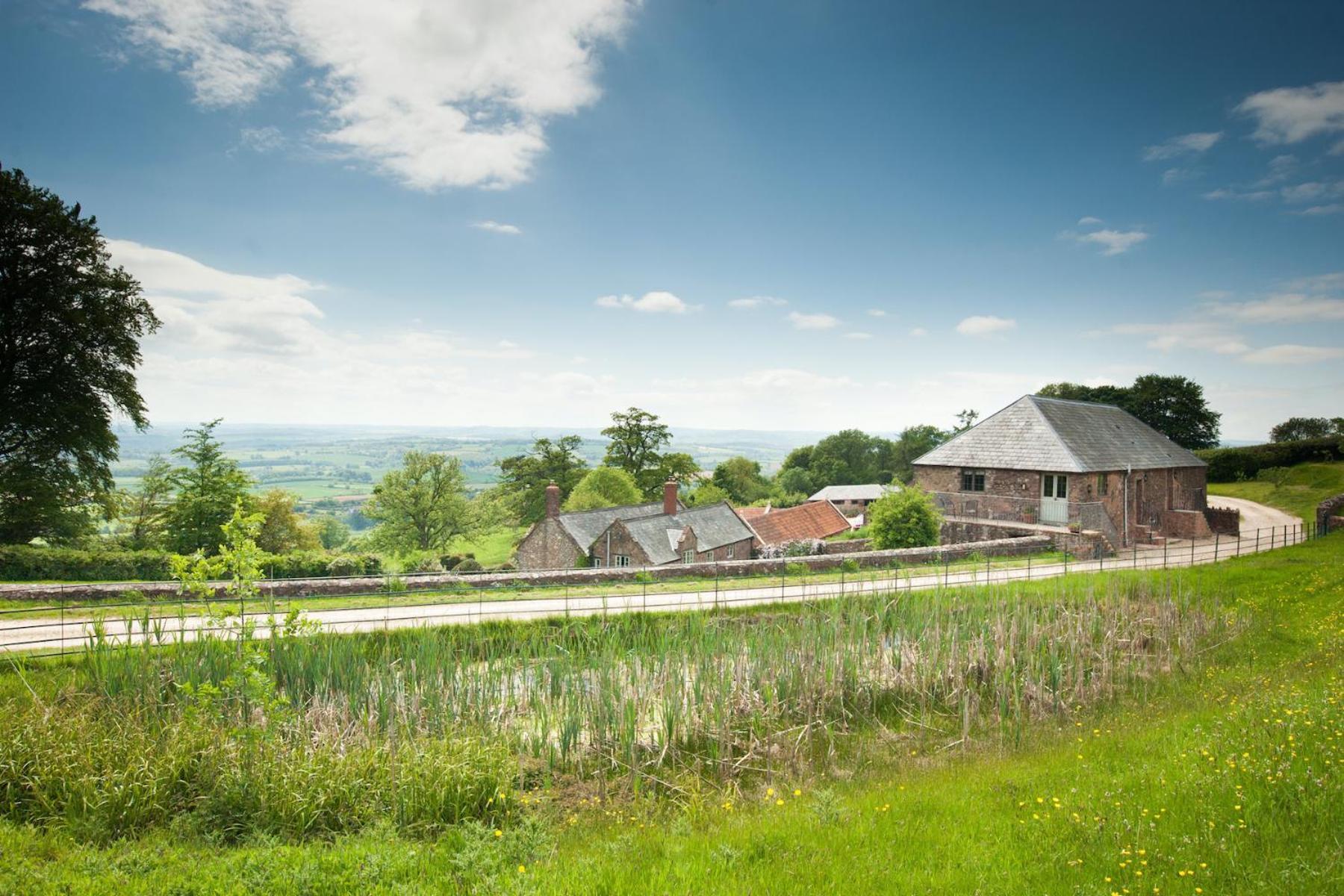 Tilbury Shepherd Huts With Hot Tubs Plus Holiday Cottages West Bagborough Dış mekan fotoğraf
